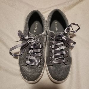 Velvet embossed sneakers